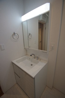 【独立洗面台】 | 【仲介手数料無料！！】日野市新町２丁目　新築戸建て（全7棟）5号棟　4880万円