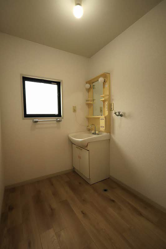 サンハイムⅢの独立洗面台