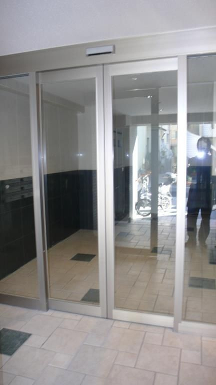 アヴァンタージュKのエントランス