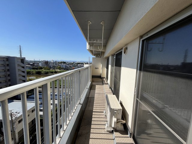 第二鳴海西住宅のバルコニー