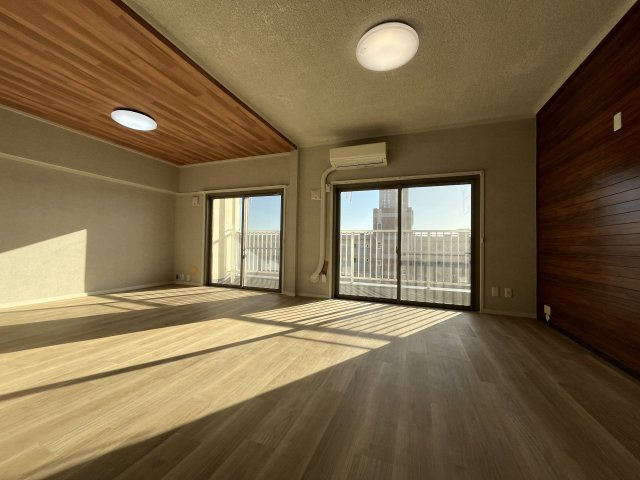 第二鳴海西住宅の居間・リビング|リフォーム中です！202511月撮影