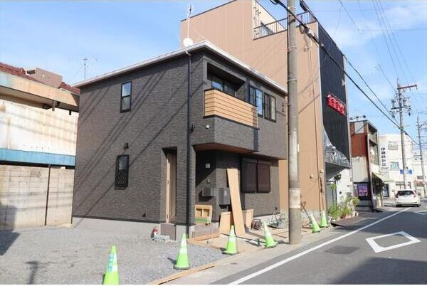 昭和区御器所二丁目戸建賃貸の外観