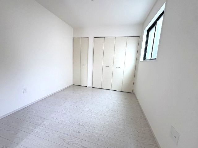 【洋室】 | 糟屋郡宇美町宇美中央1丁目3期　2号棟（全6棟）【仲介手数料無料・0円】 | 現地写真。1階洋室です。