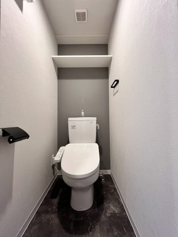 【トイレ】 | S-RESIDENCE堺湊駅前azure