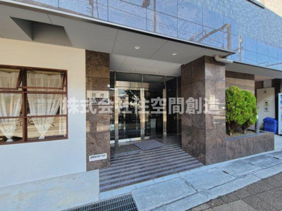 【エントランス】 | ロイヤルコート岡町