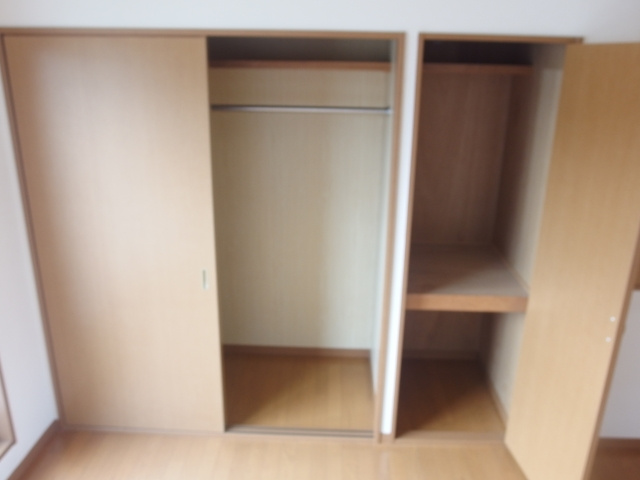 ファミール足鹿の収納