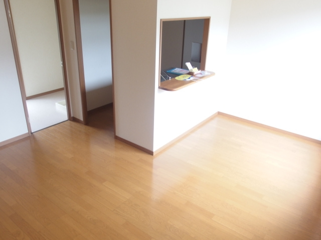 ファミール足鹿の居間・リビング