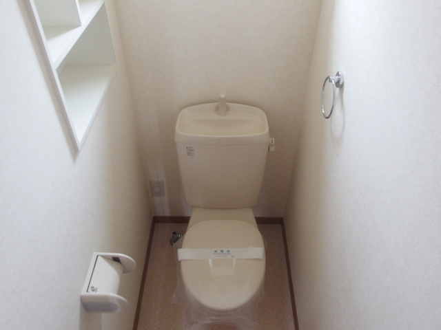 ファミール足鹿のトイレ