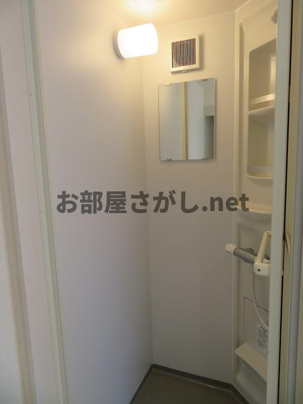 ソフィアオアシスのシャワールーム