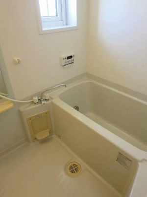 【浴室】 | サンシャインⅡ | 日々の暮らしに欠かせないお風呂です