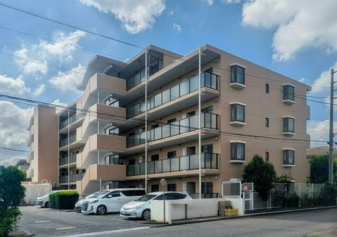 センチュリーキャニオンの外観