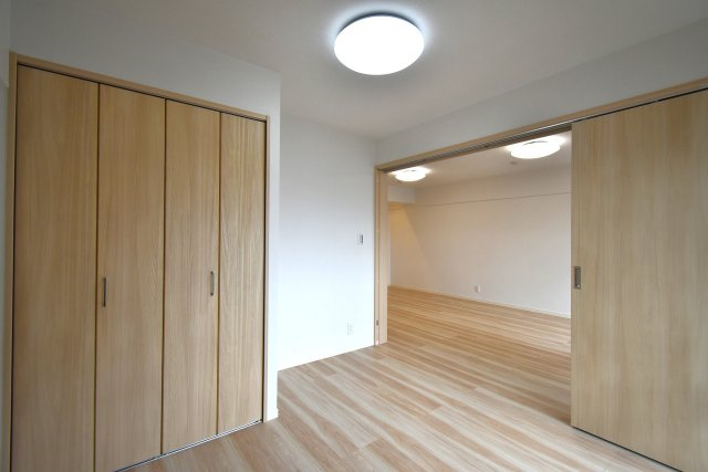 南向き・ヴェルドミール支倉の洋室