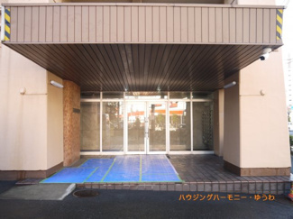 【エントランス】 | 清廉とされたエントランスになっています。