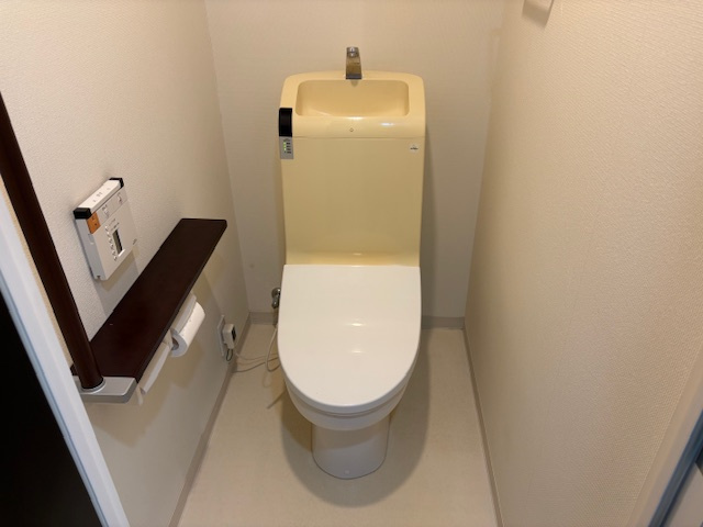 川口市西川口４丁目の中古マンションのトイレ