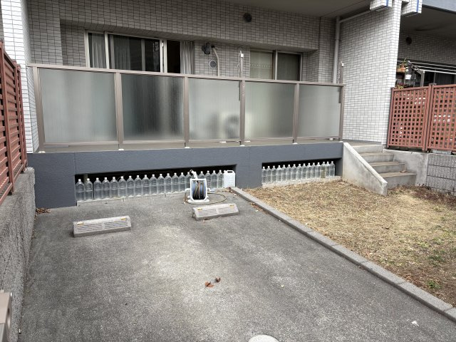 川口市西川口４丁目の中古マンションの駐車場