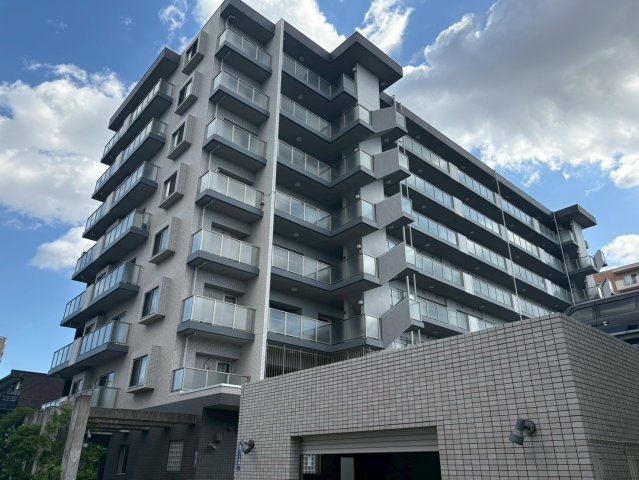 川口市西川口４丁目の中古マンションの外観