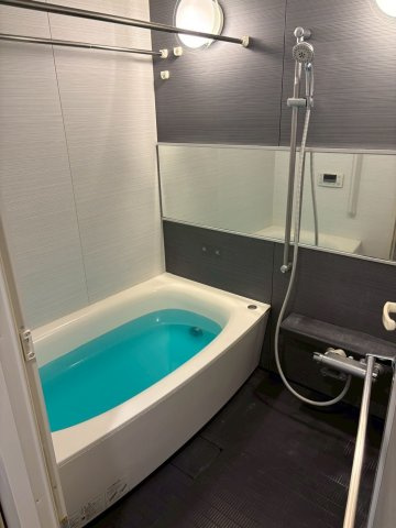 川口市西川口４丁目の中古マンションの浴室