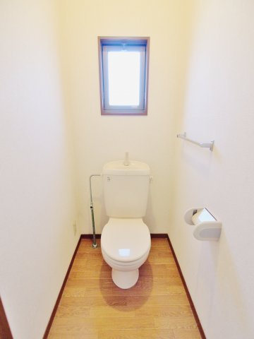 ファミリア坂Iのトイレ