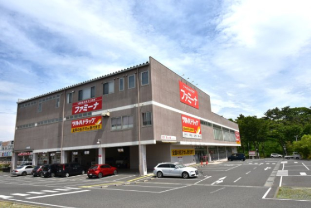 ナイスアーバン鶴ケ谷ヒルズの周辺