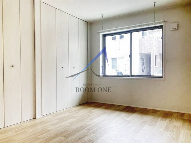 プラザＮ．Ｊ．Ｂの居間・リビング|洋室のお部屋です。