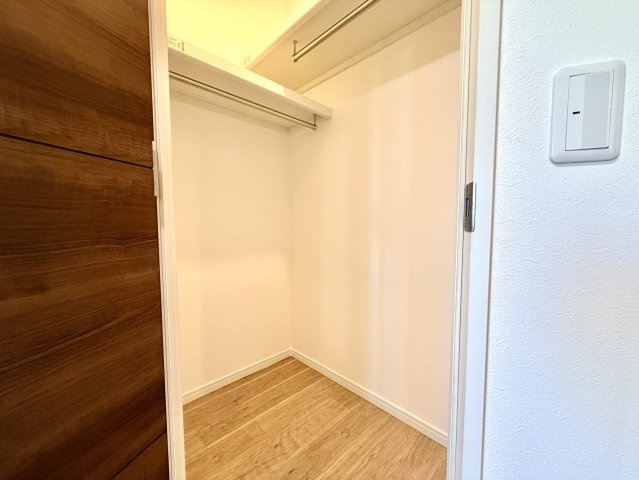 【収納】 | 【新規リフォーム】BELISTA吉島 | 2つの洋室にはそれぞれWICがあります！