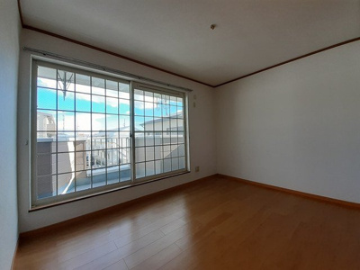 【内装】 | シェーネスハウゼ | 過ごしやすい室内です