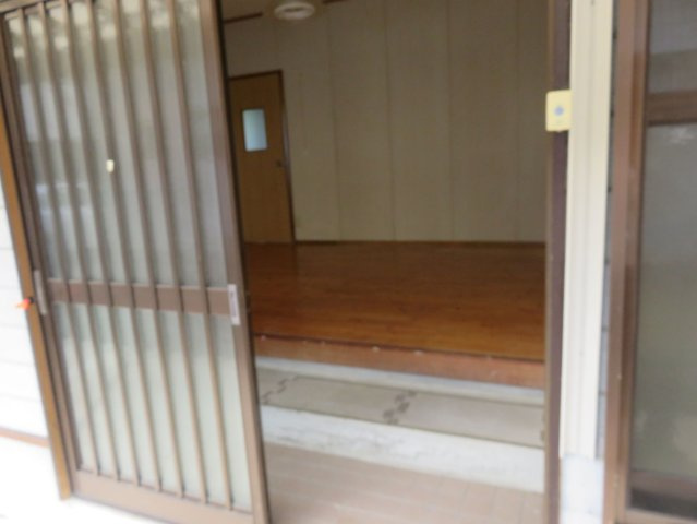 川畑住宅の玄関
