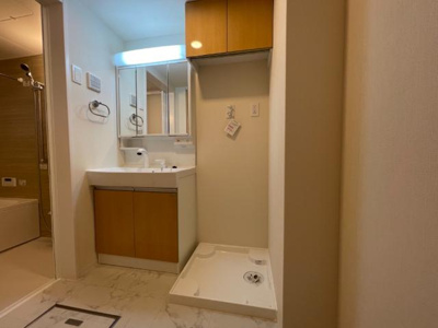 【その他】 | オータムめぐみⅢ | 洗濯機置場（イメージ）