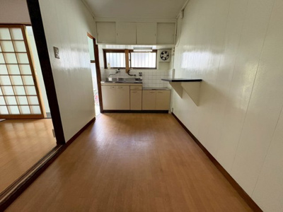 【居間・リビング】 | 東難波町3丁目連棟平屋