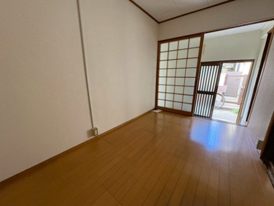 【洋室】 | 東難波町3丁目連棟平屋