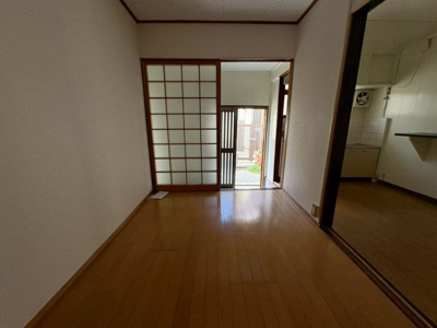 【洋室】 | 東難波町3丁目連棟平屋