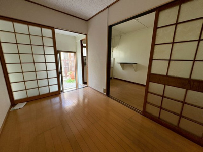 【洋室】 | 東難波町3丁目連棟平屋