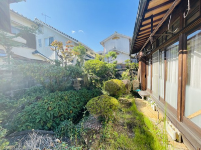 【庭】 | たつの市揖保川町片島/中古戸建 | お庭でゆったりと過ごせます