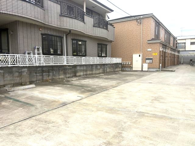 ベルシティ南街の駐車場