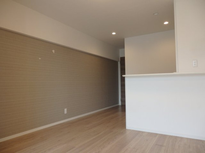 【居間・リビング】 | カーサ第二新宿 | 事務所利用＆ペット飼育可（細則あり）