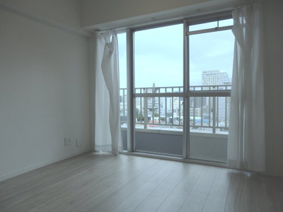 【洋室】 | カーサ第二新宿 | 平成22年大規模修繕工事実施済み