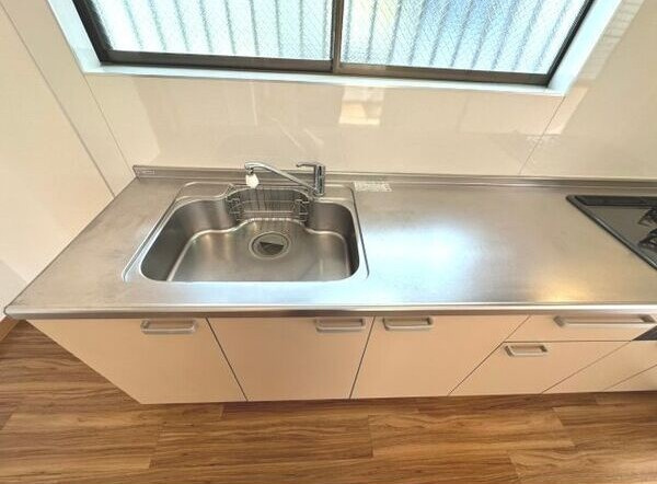 阿野町借家のキッチン