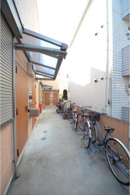 【その他共用部分】 | モアハウス | 駐輪場
