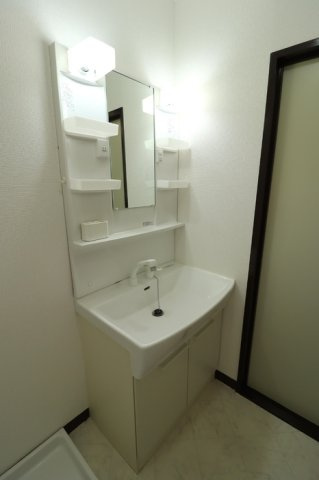 ベルファースト府中の洗面所