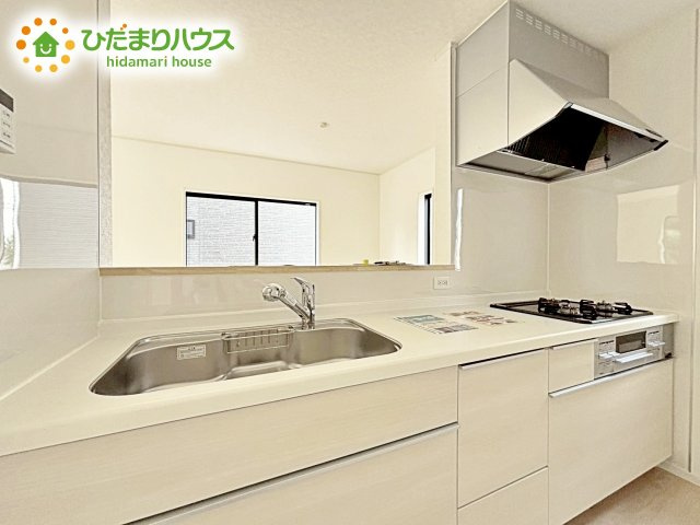 【キッチン】 | 水戸市西原第9　新築戸建　2号棟 | LDKと一体の空間を演出してくれる、オープンキッチン!(^^)!