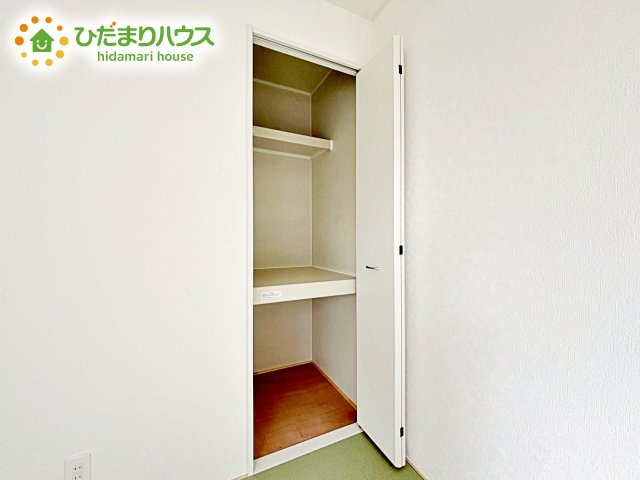 【収納】 | 水戸市西原第9　新築戸建　2号棟 | 和室の収納は横開きクローゼット！
しまった物の出し入れも楽々です(^^)