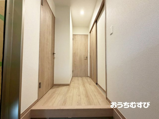 守山区川村町（全1棟）の玄関