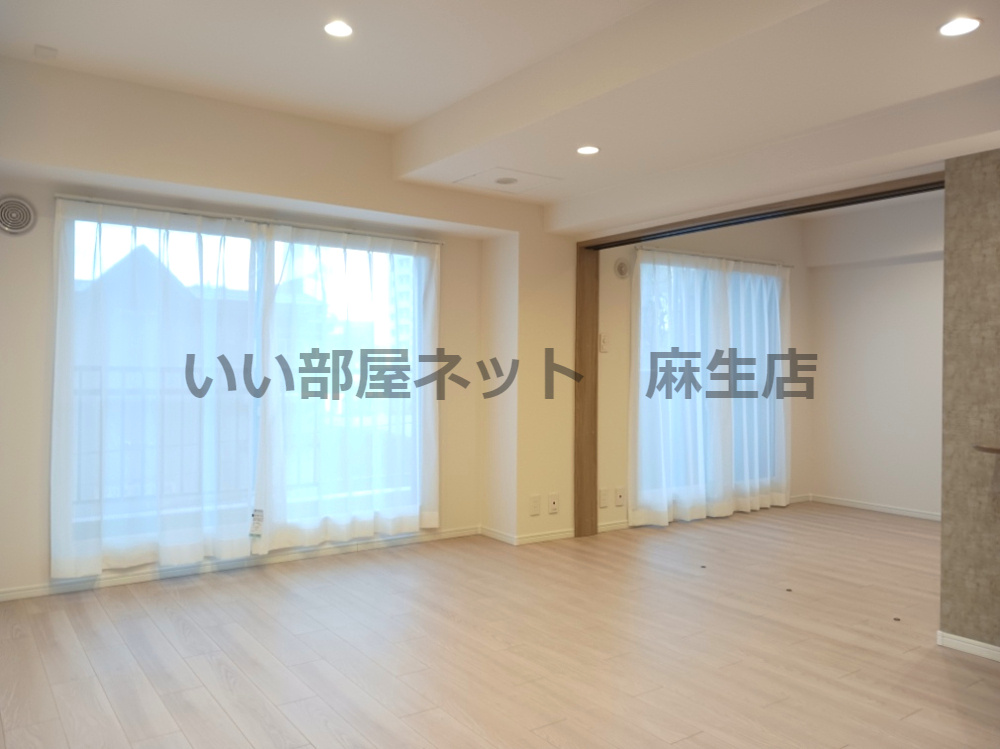 【居間・リビング】