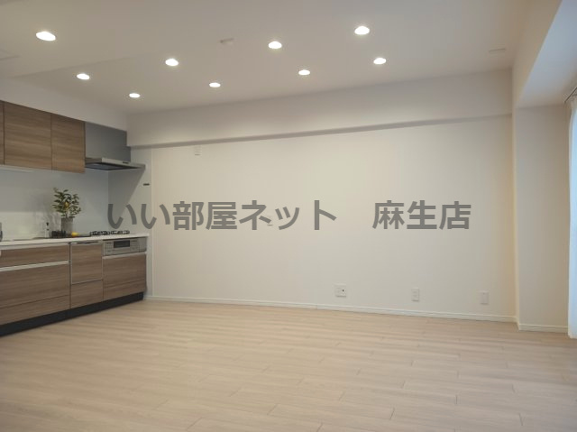 【居間・リビング】