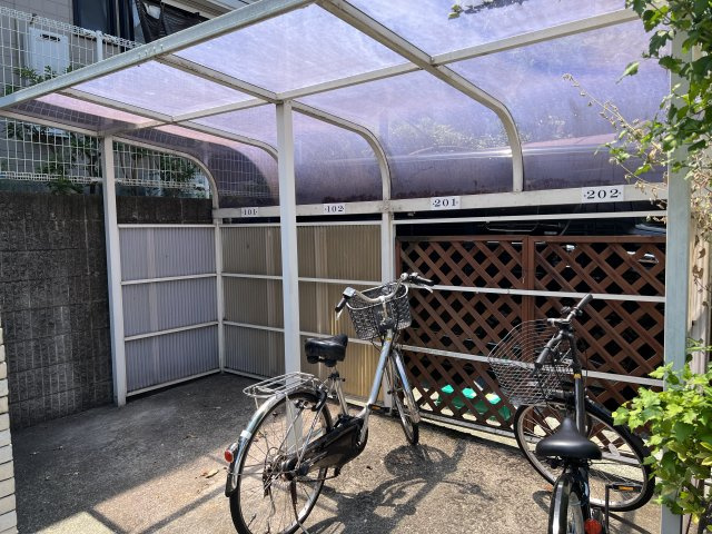ルレーブ等々力のその他共用部分|共用部自転車置き場あり♪