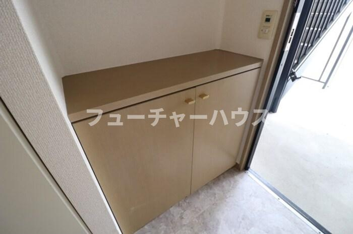 コンフォール　Ｂ棟の玄関