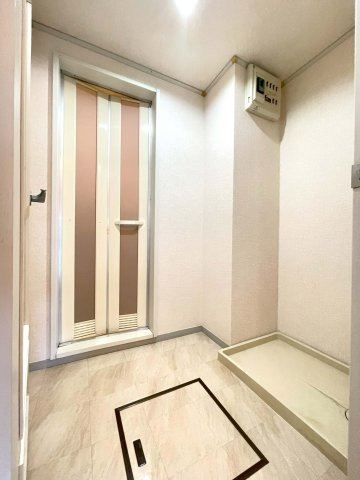 メゾンセピアCの洗面所|※写真は別室です。