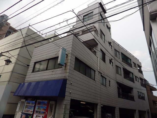 Housekul千駄木ビルの外観