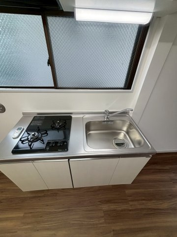 Housekul千駄木ビルのキッチン