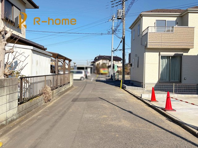 水戸市内原町　新築戸建て　B号棟の前面道路含む現地写真|周辺環境も併せて案内致します♪
閑静な住宅地で笑顔あふれる新生活！
ぜひ現地へお越しください♪